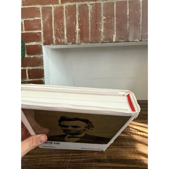 Portrait of a Nation: Men and Women Who Have Shaped America (Hardcover) - Picture 6 of 6